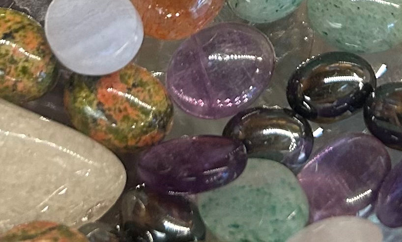 Assorted Mini Cabochons Mountain Mineral Market