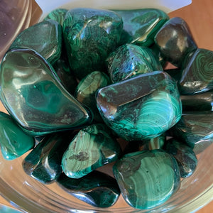 Malachite tumble stones