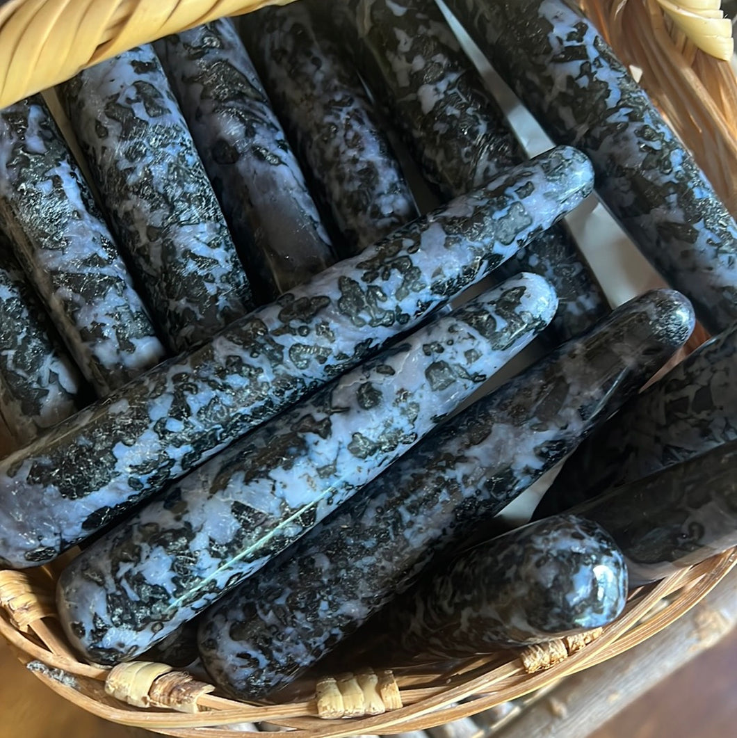 Gabbro Wands