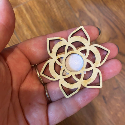 Wooden Sphere Stand MMM